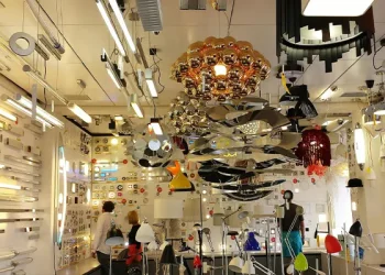 مرکز خرید لوستر در شرق تهران