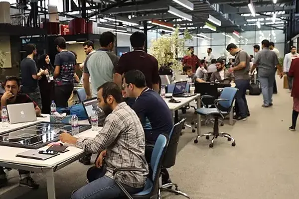 بهترین فضای اشتراکی کار در غرب تهران