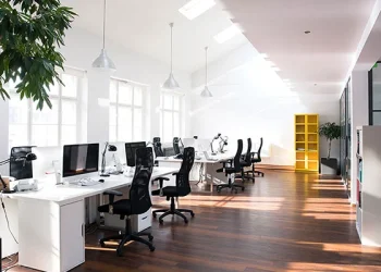 فضای کار اشتراکی در مشهد